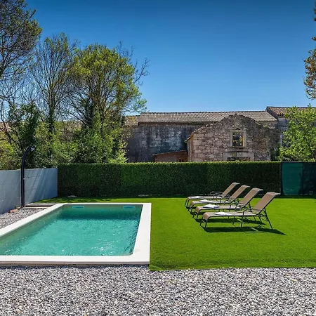 Сasa de vacaciones Tilia Pula